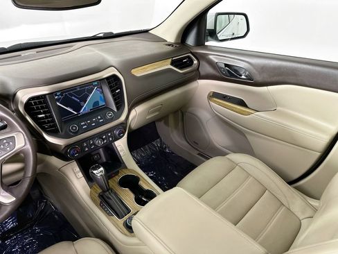 Used 2018 GMC Acadia Denali w/ Technology Package image 24