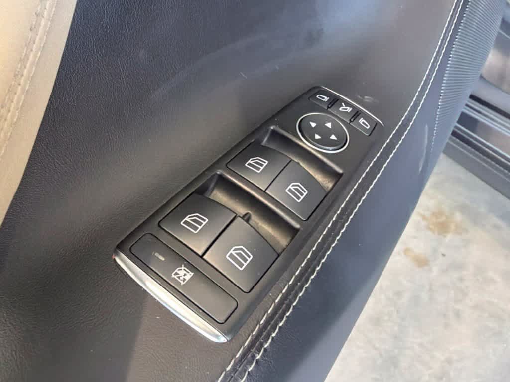 Used 2016 Tesla Model S 90D AWD/4WD image 19