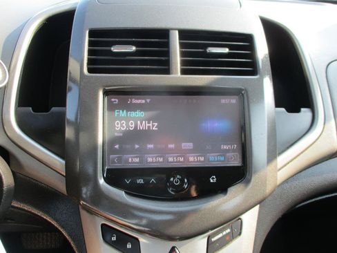 Used 2015 Chevrolet Sonic LT FWD image 15