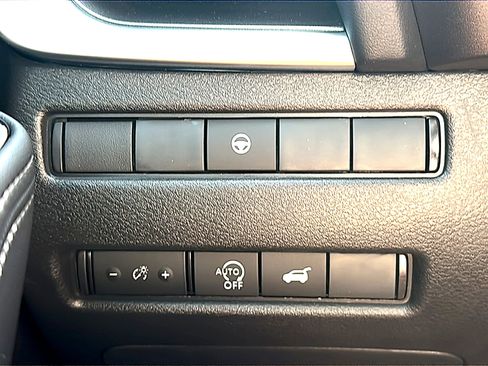 New 2026 Nissan Rogue SV image 25