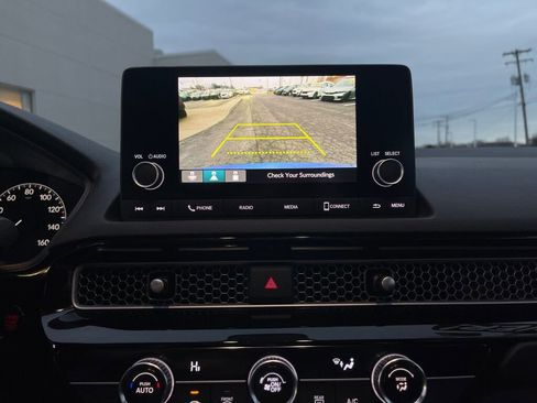 Used 2023 Honda Civic LX image 12