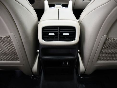 Used 2020 Mercedes-Benz GLE 350 4MATIC image 20