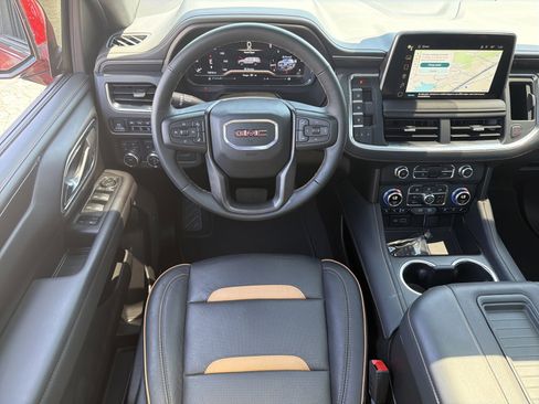 Used 2024 GMC Yukon AT4 w/ Technology Package image 31