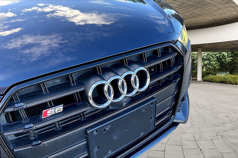 Used 2018 Audi S6 Prestige w/ Prestige Package AWD/4WD image 22