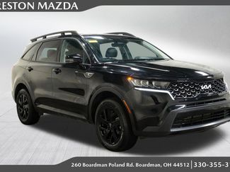 Used 2022 Kia Sorento S image 1