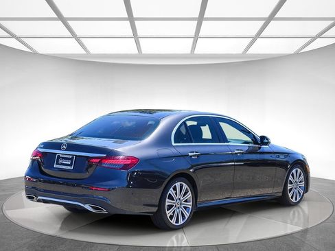 Certified 2023 Mercedes-Benz E 350 Sedan image 4