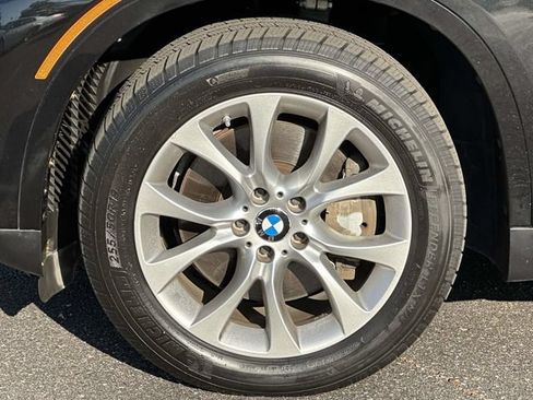Used 2015 BMW X5 xDrive50i AWD/4WD image 10