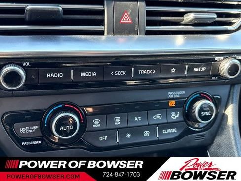 Used 2022 Kia Niro LXS FWD image 14