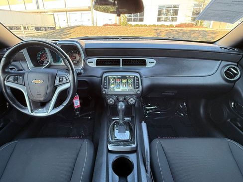 Used 2014 Chevrolet Camaro SS image 24