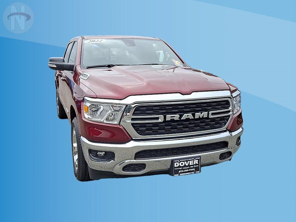Used 2022 RAM 1500 Big Horn AWD/4WD image 3