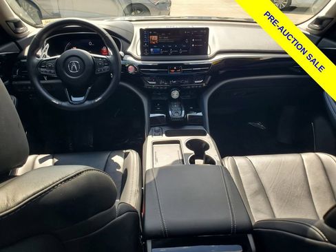 Certified 2025 Acura MDX FWD w/ Technology Package image 10