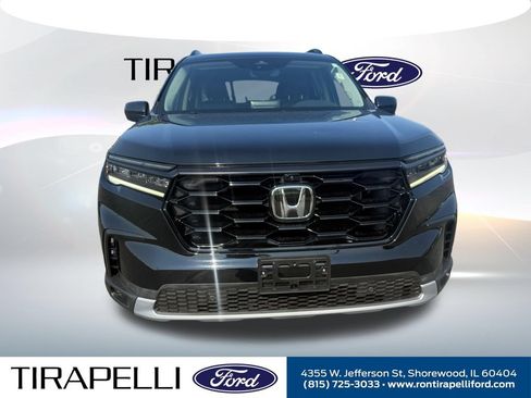 Used 2023 Honda Pilot Elite image 7