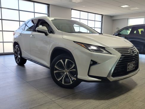 Used 2017 Lexus RX 350 350 w/ Premium Package image 7