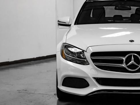 Used 2018 Mercedes-Benz C 300 Sedan w/ Multimedia Package image 42