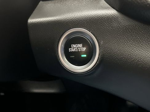 Certified 2022 GMC Terrain SLT w/ Tech Package image 21