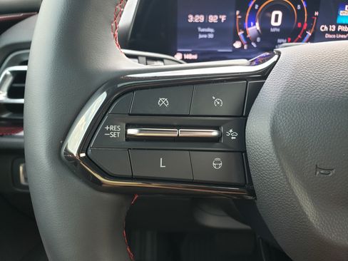 Used 2024 Chevrolet Traverse RS w/ LPO, Floor Liner Package FWD image 19
