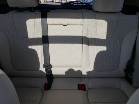 Used 2021 Buick Encore GX Essence w/ Advanced Technology Package AWD/4WD image 13