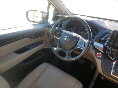 Used 2019 Honda Odyssey EX-L image 17