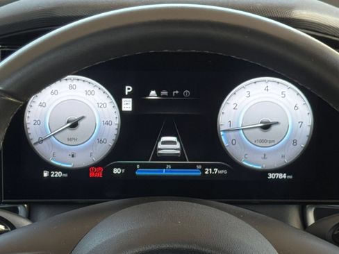 Used 2025 Hyundai Elantra Limited FWD image 43