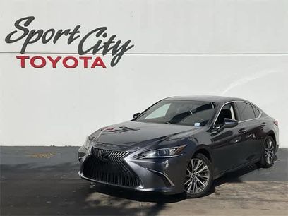 Used 2020 Lexus ES 350 w/ Premium Package