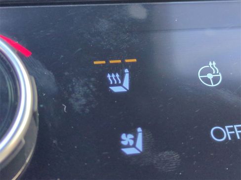 Used 2025 Hyundai Santa Fe Limited image 29