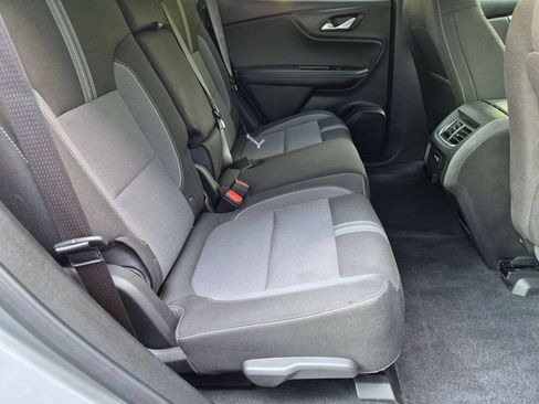 Used 2025 Chevrolet Blazer LT FWD image 27