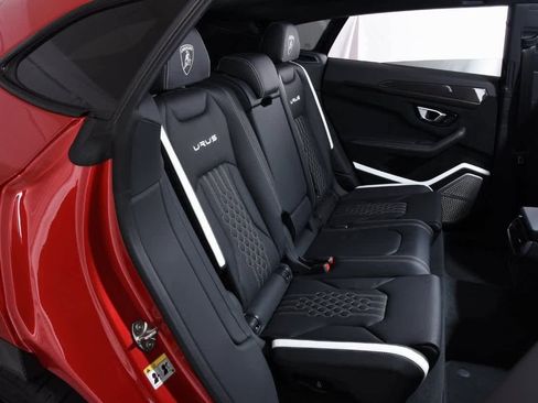 Used 2024 Lamborghini Urus Performante image 15