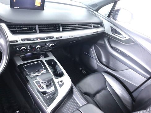 Used 2019 Audi Q7 2.0T Premium Plus w/ Premium Plus Package AWD/4WD image 36