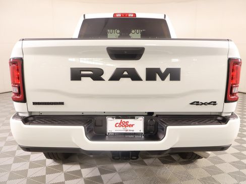 Used 2025 RAM 2500 Big Horn AWD/4WD image 21