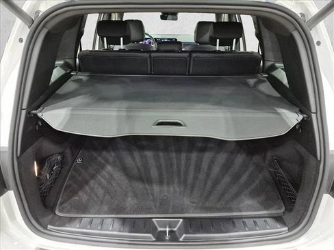 Used 2026 Mercedes-Benz GLB 250 image 6