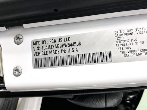 Used 2023 Jeep Wrangler Sport AWD/4WD image 3