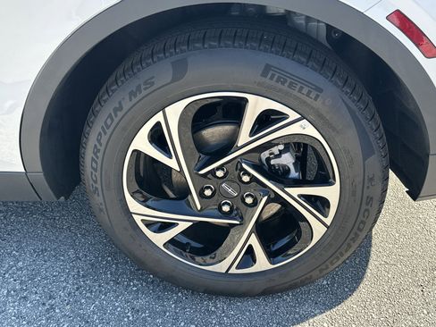 New 2026 Lincoln Nautilus Premier w/ Equipment Group 102A image 10