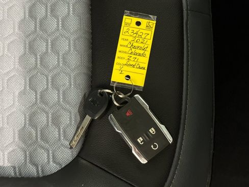 Used 2021 Chevrolet Colorado Z71 image 43