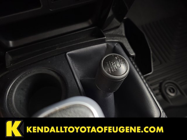 Used 2021 Toyota 4Runner TRD Off-Road Premium AWD/4WD image 16