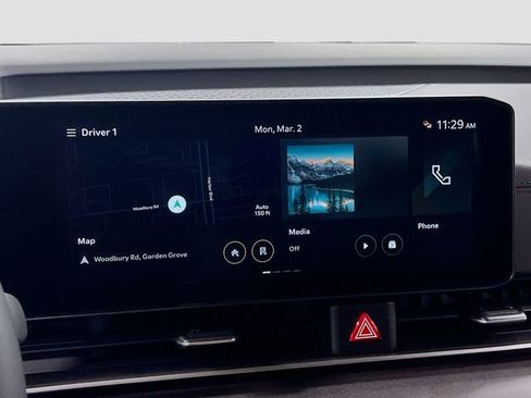 New 2026 Kia Carnival EX image 15