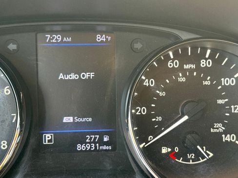 Used 2020 Nissan Rogue Sport S FWD image 45