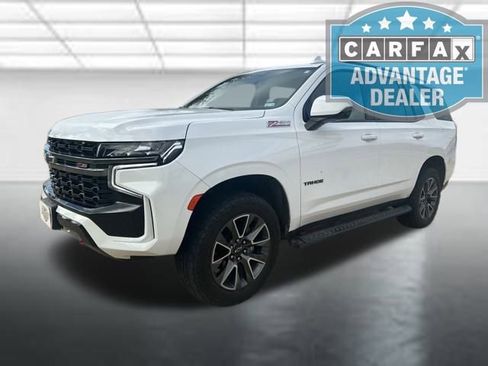 Used 2022 Chevrolet Tahoe Z71 w/ Luxury Package image 2