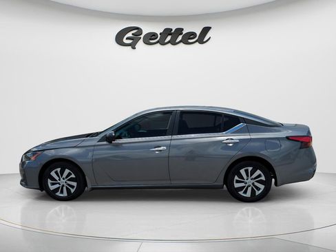 Certified 2024 Nissan Altima 2.5 S FWD image 8