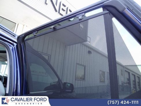 Used 2025 Honda Pilot Touring image 17