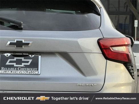 Certified 2025 Chevrolet Trax ACTIV image 10