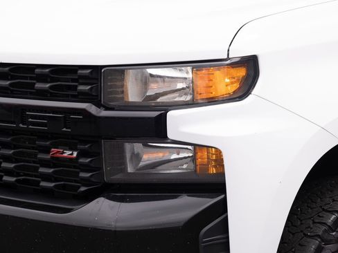 Used 2020 Chevrolet Silverado 1500 Custom Trail Boss w/ Custom Convenience Package AWD/4WD image 14