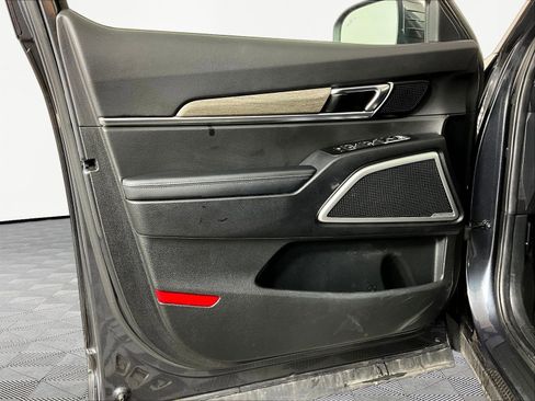 Used 2022 Kia Telluride EX FWD image 18