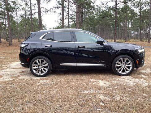 Used 2023 Buick Envision Avenir image 27