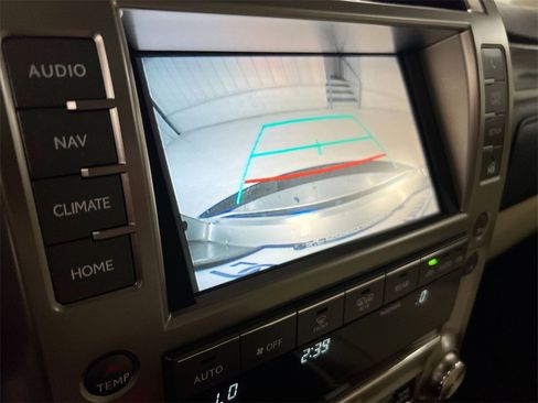 Used 2021 Lexus GX 460 Premium w/ Premium Package image 17