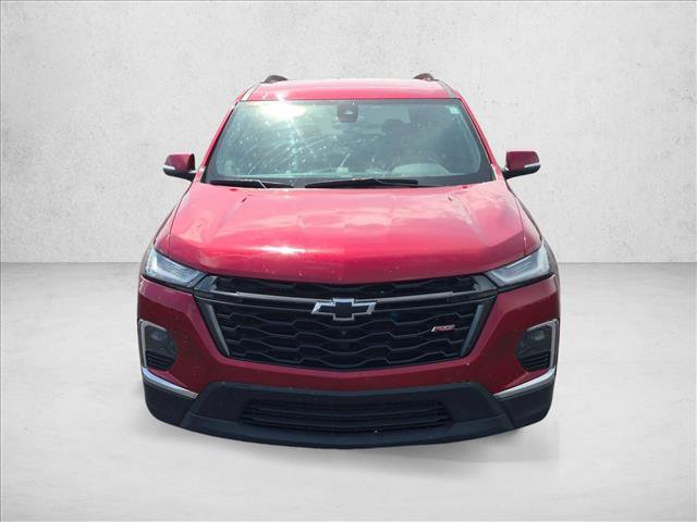 Used 2023 Chevrolet Traverse RS FWD image 2