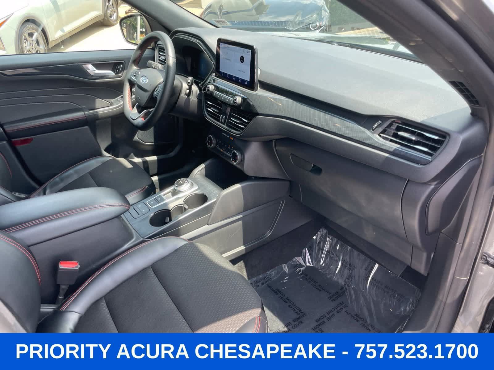 Used 2025 Ford Escape ST-Line AWD/4WD image 23