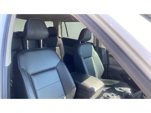 Used 2023 Volkswagen Atlas SE AWD/4WD image 13