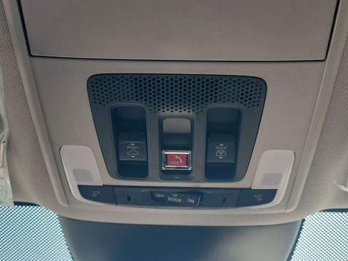 New 2026 Honda Pilot Elite image 25