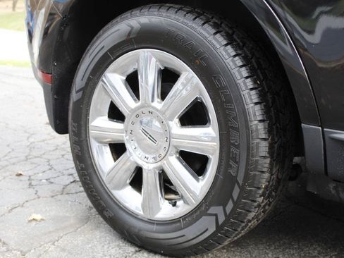 Used 2008 Lincoln MKX AWD image 15
