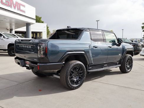 New 2026 GMC Hummer EV 4x4 Crew Cab image 6
